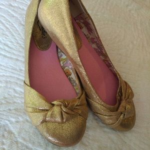 Candies gold flats